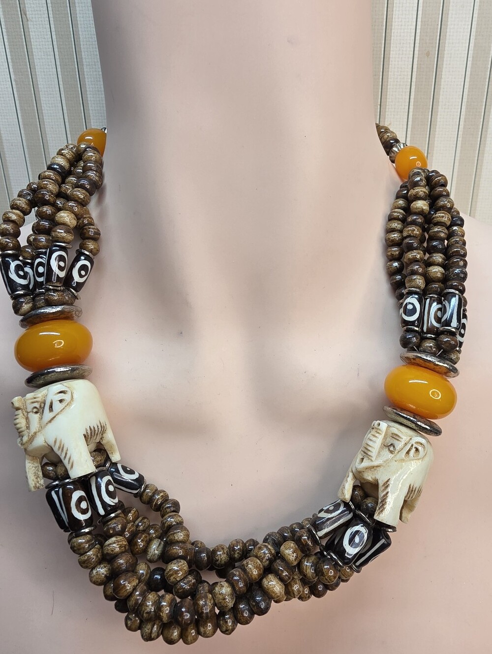 BAJALIA INDIA BONE ELEPHANT BOHO STATEMENT NECKLACE